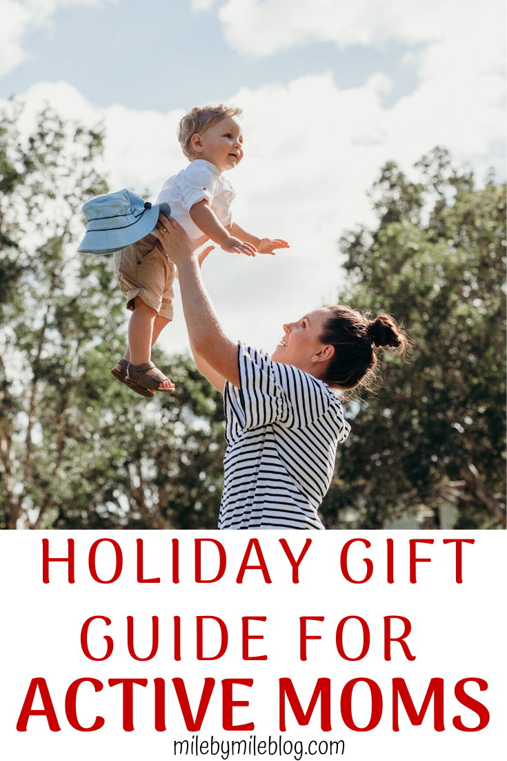 Looking for the perfect gift for an active mom in your life? Or are you trying to come up with ideas for our own holiday wish list? Here are 10 items that any active mom (or most active women) will love! #holidays #gifts #guideguide #fitness #fitmom